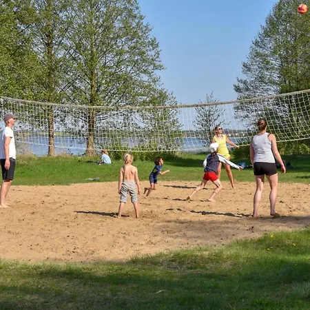 Bungis - 28 Ferienhaeuser Am Grimnitzsee G3 Semesterbostad *