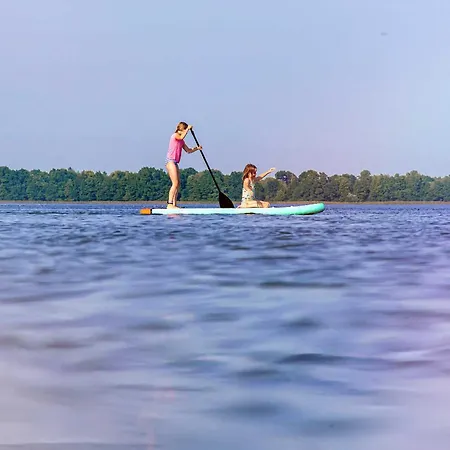 Bungis - 28 Ferienhaeuser Am Grimnitzsee G3 *